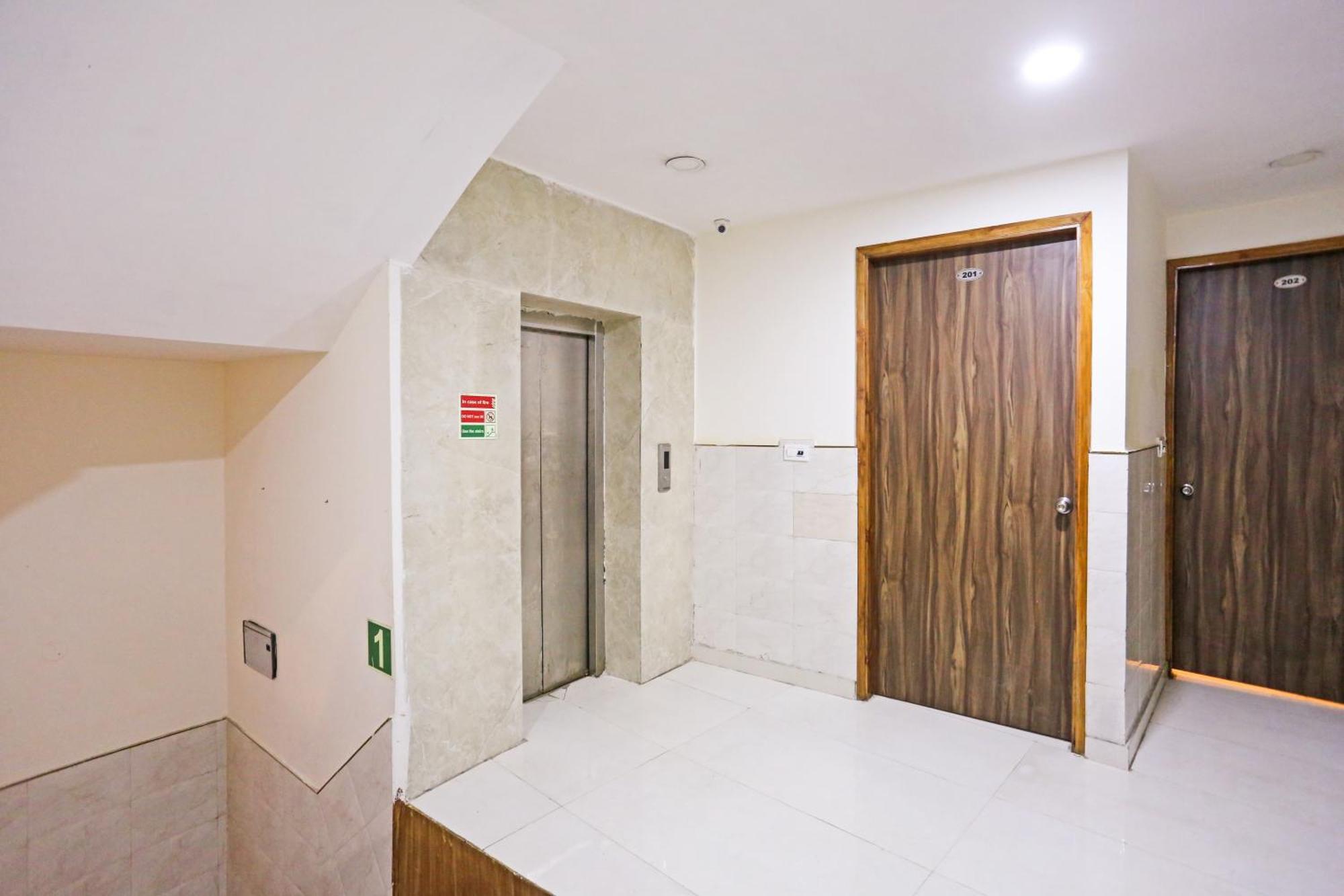 Hotel Happy Stay Delhi Airport New Delhi Exterior photo